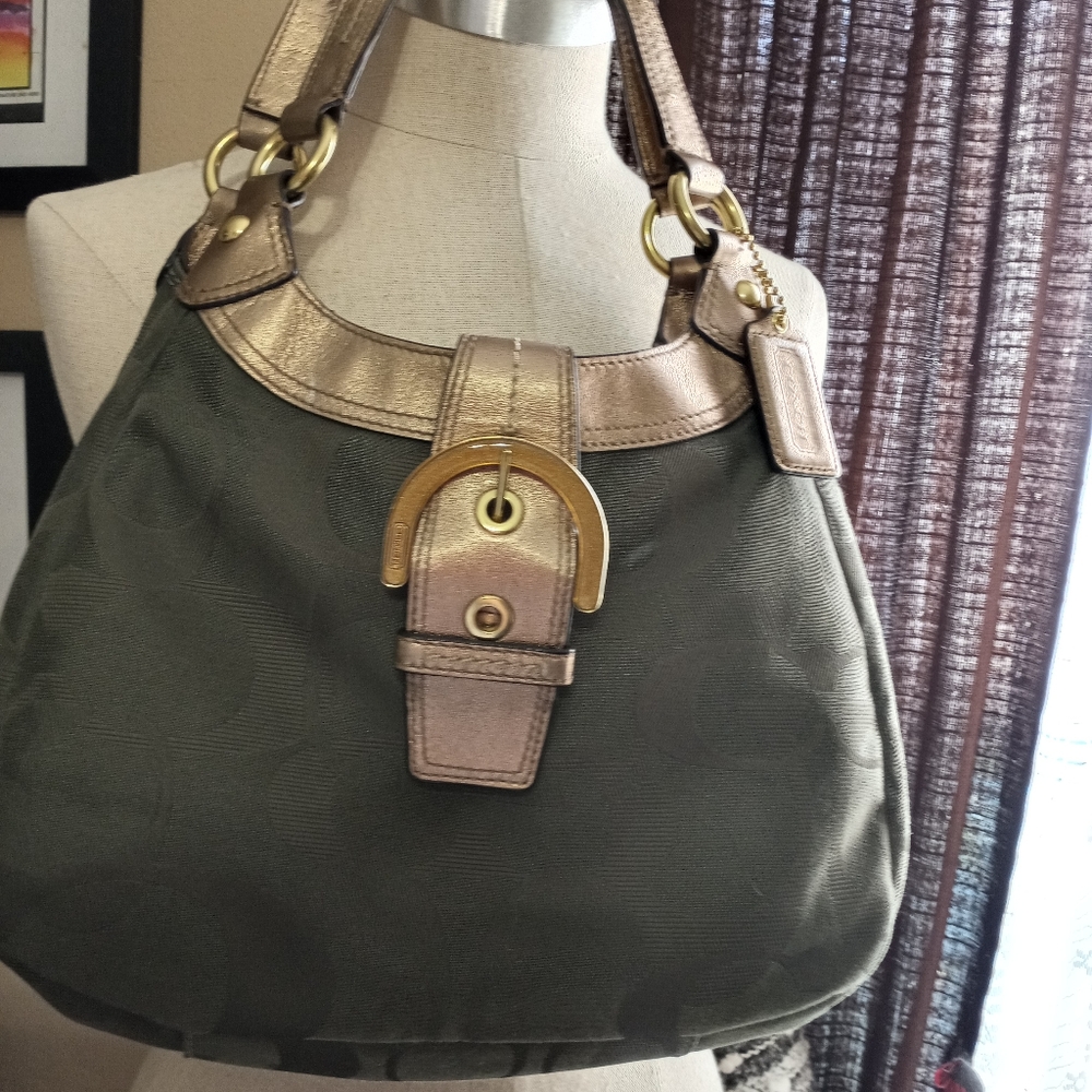 Coach purse